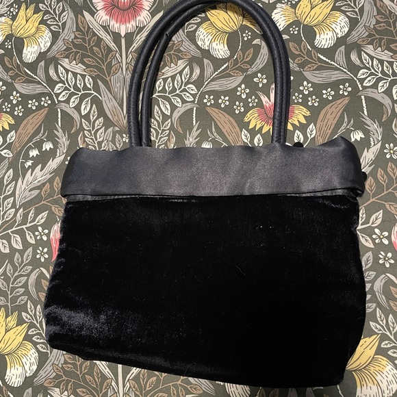Y2K black velvet sequin shoulder bag - Picture 3 of 5